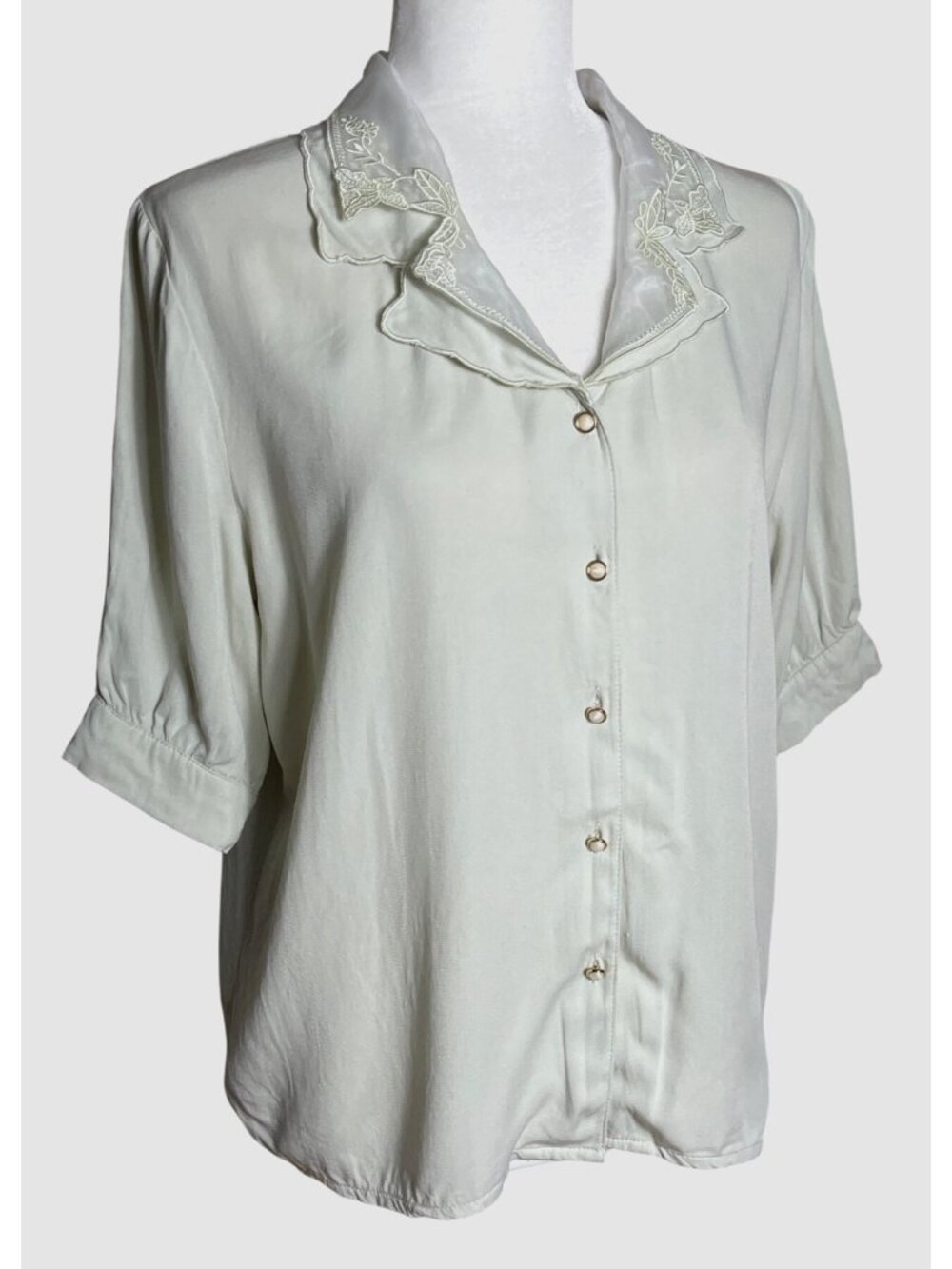 Simple Retro Blouse Delicate Dainty Green Pearl Romantic Cottagecore Preppy Wm M